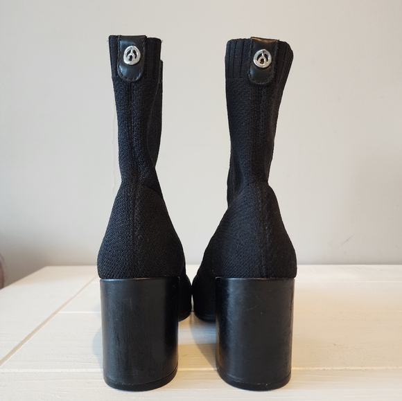 Black sock booties - Picture 2 of 2